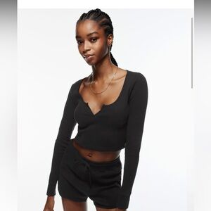 Aritzia - TNA Waffle Scoopneck Longsleeve in White, Size S